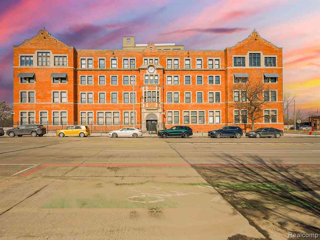 Condo For Sale - 6533 East Jefferson   #238<br/> Detroit, MI 48207