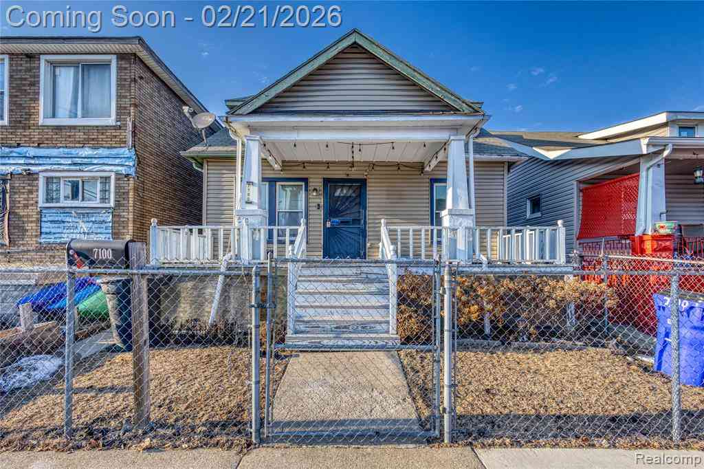 Homes For Sale - 7100 Cahalan Street <br/> Detroit, MI 48209