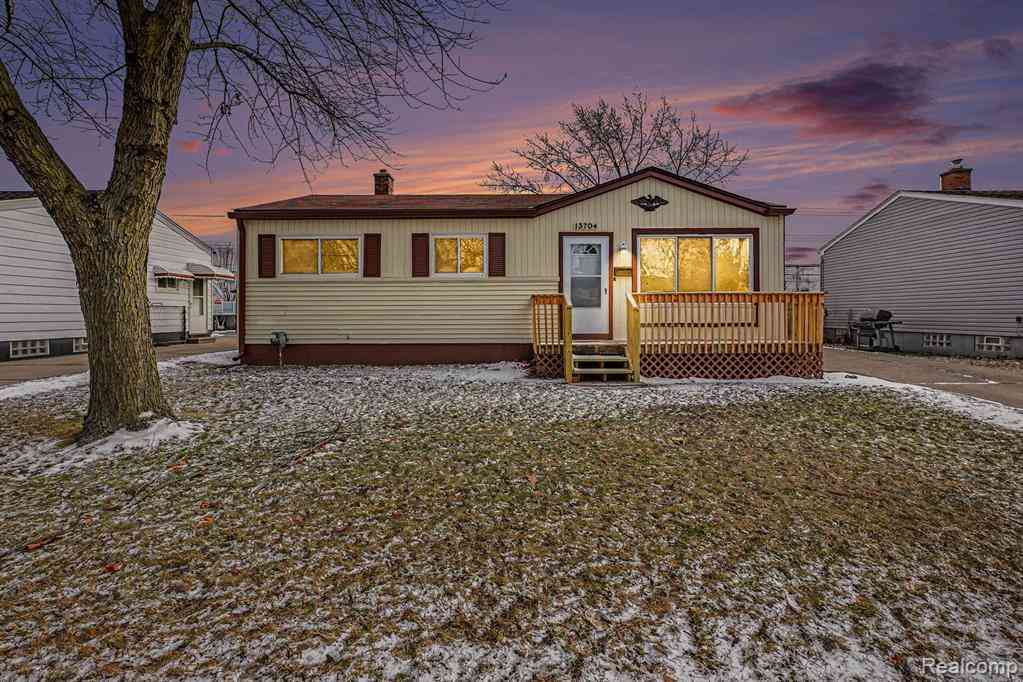 Homes For Sale - 13704 Sherman Avenue <br/> Warren, MI 48089