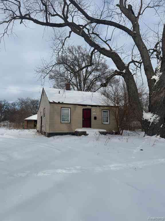 Homes For Sale - 15225 E State Fair Street <br/> Detroit, MI 48205