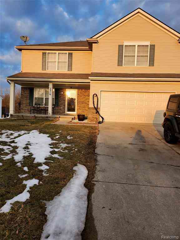 Homes For Sale - 5216 Northwood Road <br/> Grand Blanc, MI 48439
