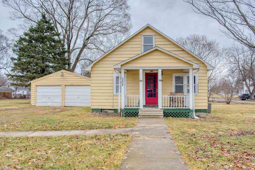 Homes For Sale - 302 Lafayette Boulevard <br/> Owosso, MI 48867