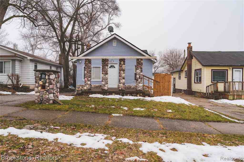 Homes For Sale - 103 W Cornell Avenue <br/> Pontiac, MI 48340