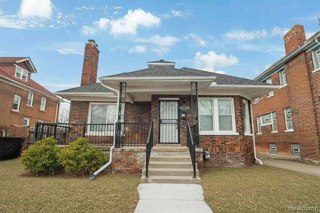 Homes For Sale - 4134 Lakewood  <br/> Detroit, MI 48215