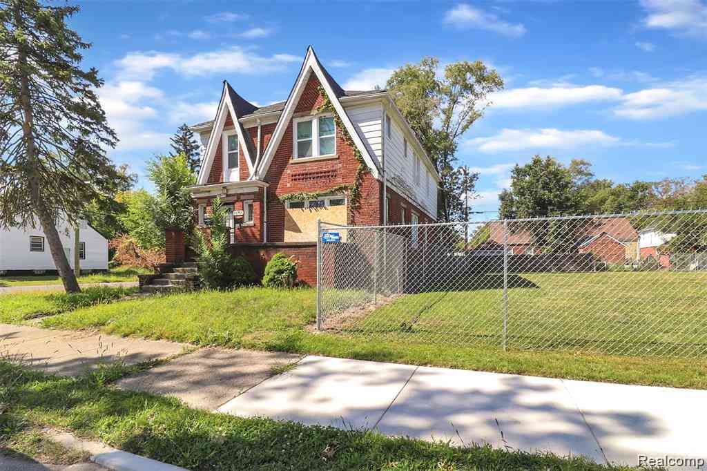 Homes For Sale - 15703 Ardmore Street <br/> Detroit, MI 48227