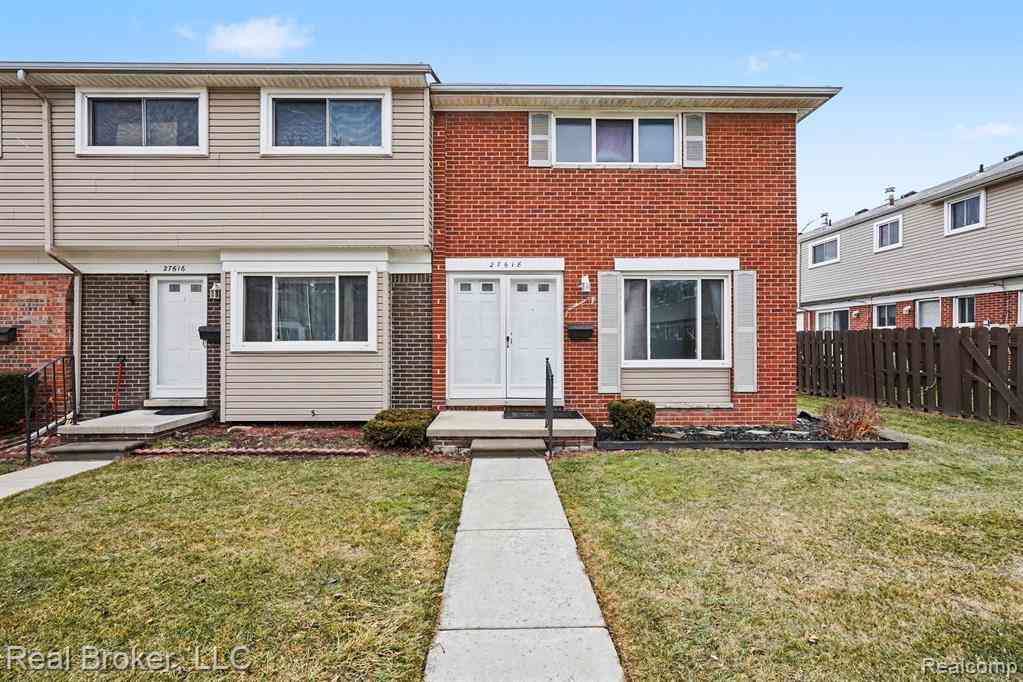 Condo For Sale - 27618 Marcia Avenue <br/> Warren, MI 48093