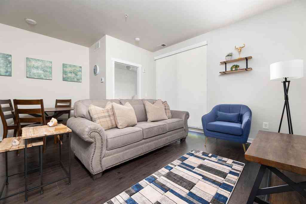 Condo For Sale - 630-116 S Garfield Avenue <br/> Traverse City, MI 49686