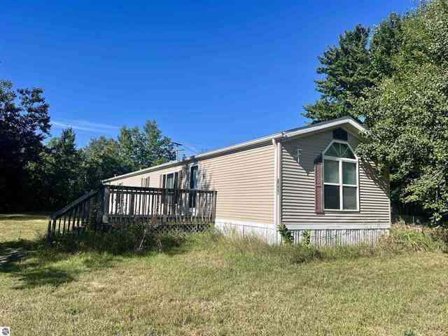 Homes For Sale - 1404 S Taxiway Delta  <br/> Lake City, MI 49651