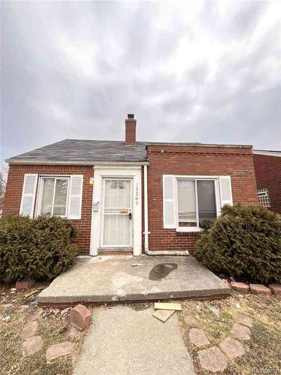 Homes For Sale - 15260 Eastburn Street <br/> Detroit, MI 48205