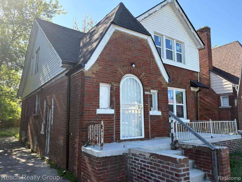 Homes For Sale - 15031 Freeland Street <br/> Detroit, MI 48227