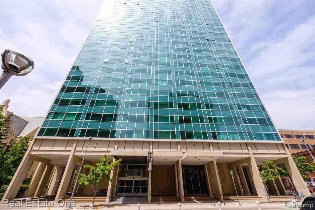 Condo For Sale - 555 E William Street  #15J<br/> Ann Arbor, MI 48104