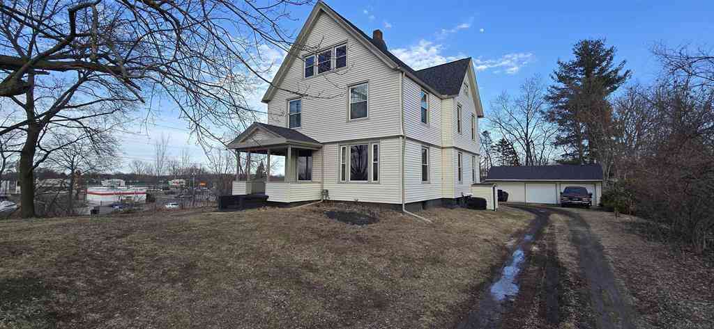 Homes For Sale - 205 S Dettman Road <br/> Jackson, MI 49203