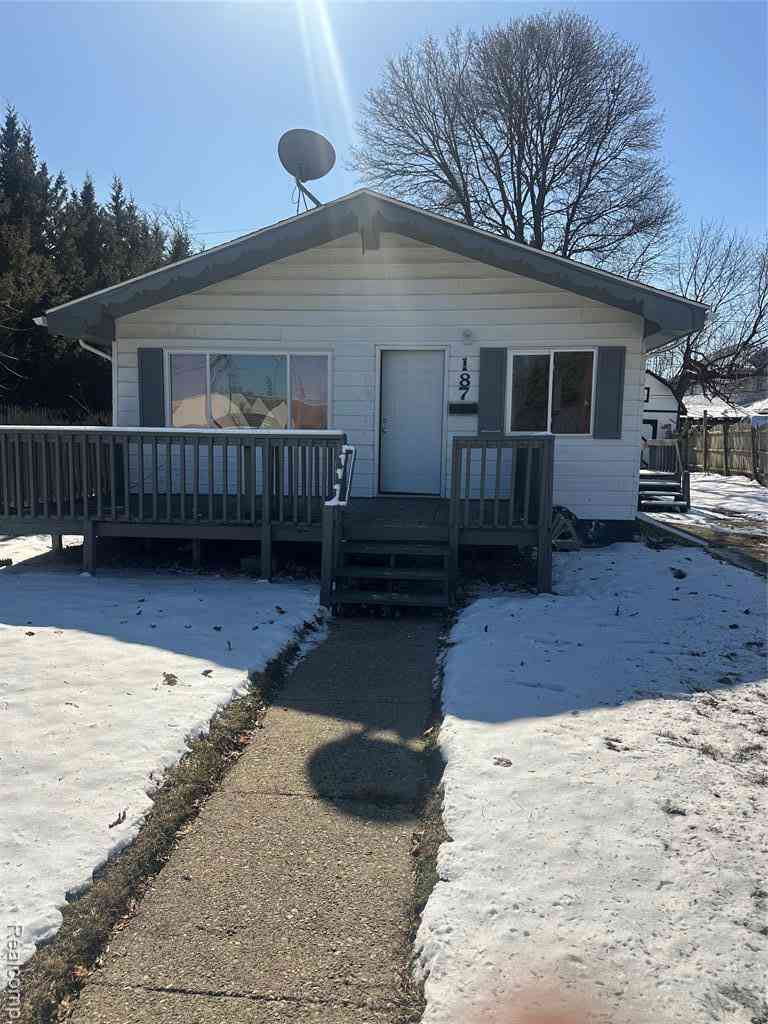Homes For Sale - 187 NE Nebraska Avenue <br/> Pontiac, MI 48341