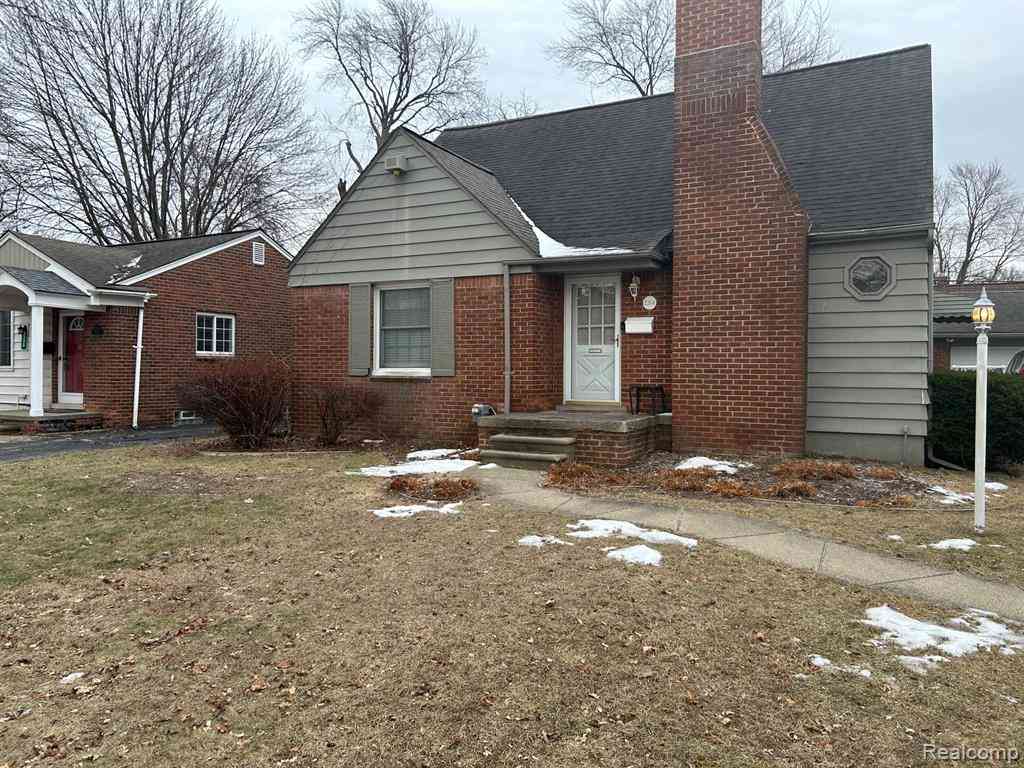 Homes For Sale - 2204 Kalama Avenue <br/> Royal Oak, MI 48067