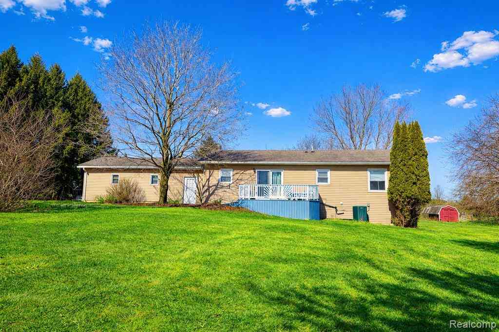Homes For Sale - 3132 Merwin Road <br/> Lapeer, MI 48446