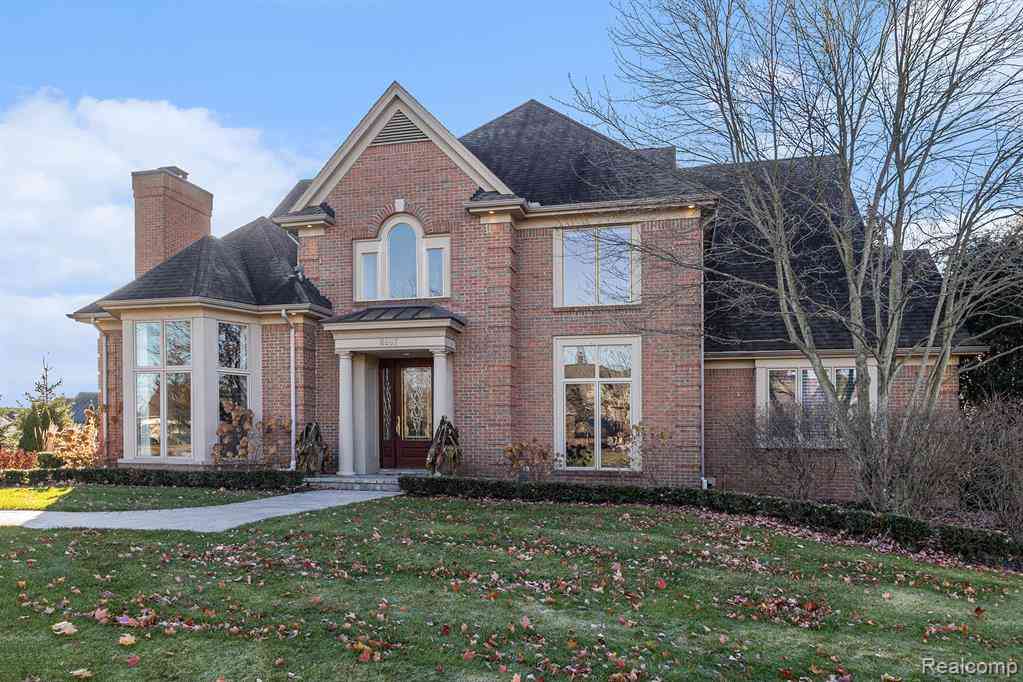 Homes For Sale - 6997 Oakhurst Ridge Road <br/> Clarkston, MI 48348