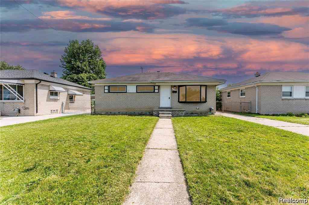 Homes For Sale - 25184 Pattow Street <br/> Roseville, MI 48066