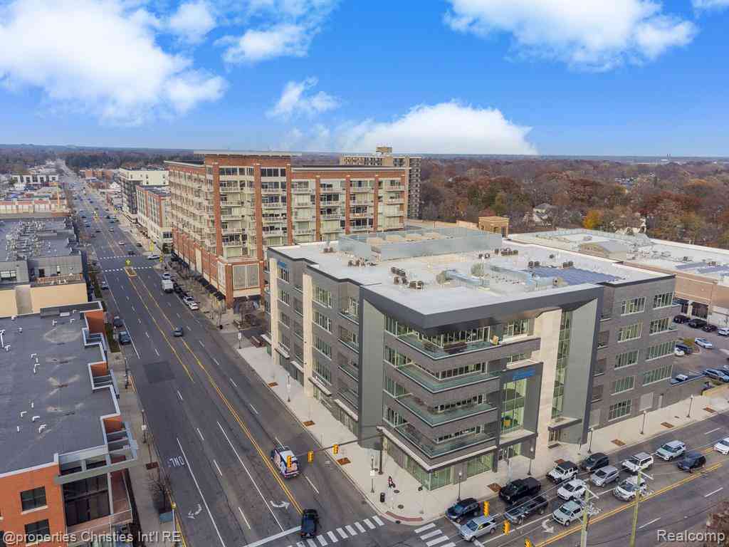 Condo For Rent - 118 N Main Street  #518<br/> Royal Oak, MI 48067