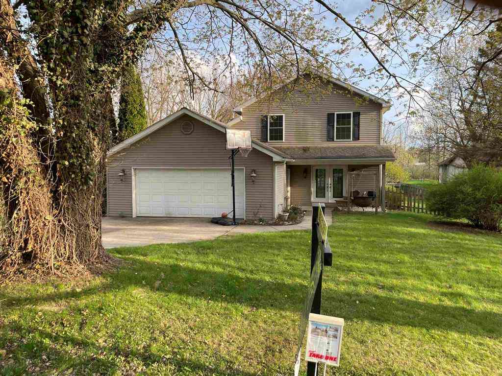 Homes For Sale - 4444 Meadowbrook Dr Drive <br/> Flint, MI 48506
