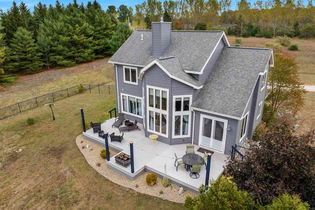 Homes For Sale - 6536 Indian Hill Road <br/> Benzie County, Honor, MI 49640