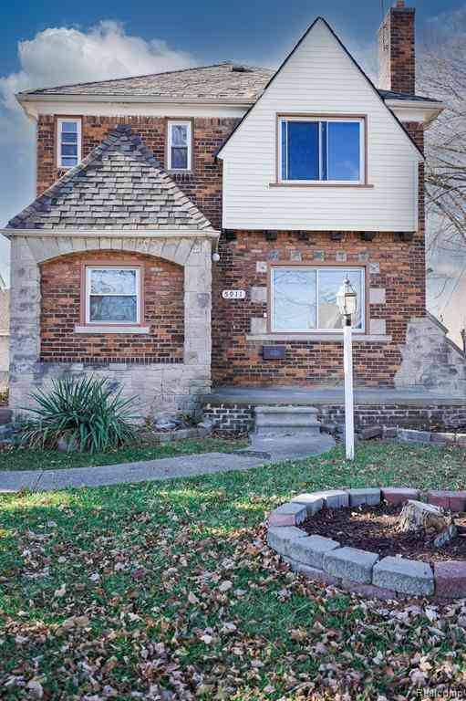 Homes For Sale - 5911 Audubon Road <br/> Detroit, MI 48224