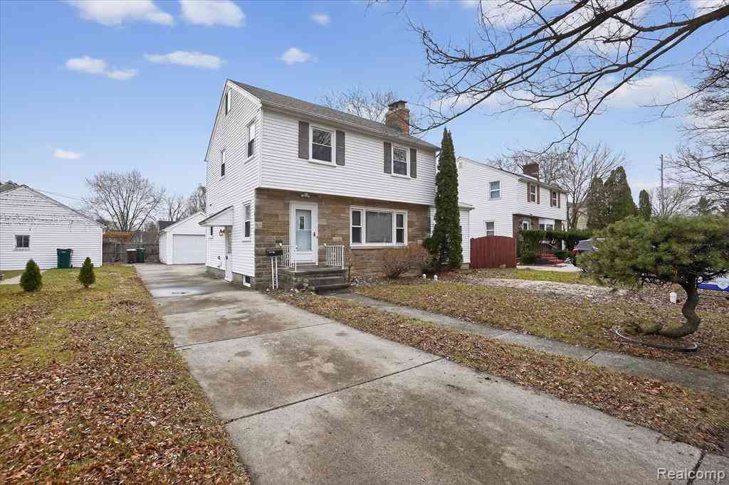 Homes For Sale - 609 Everett Drive <br/> Lansing, MI 48915