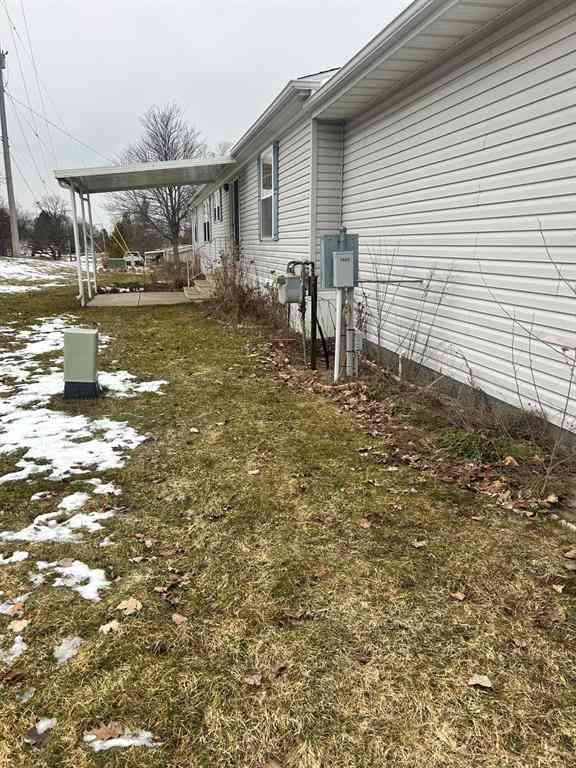 Homes For Sale - 7885 Prairie Falcon Court Se SE<br/> Grand Rapids, MI 49508