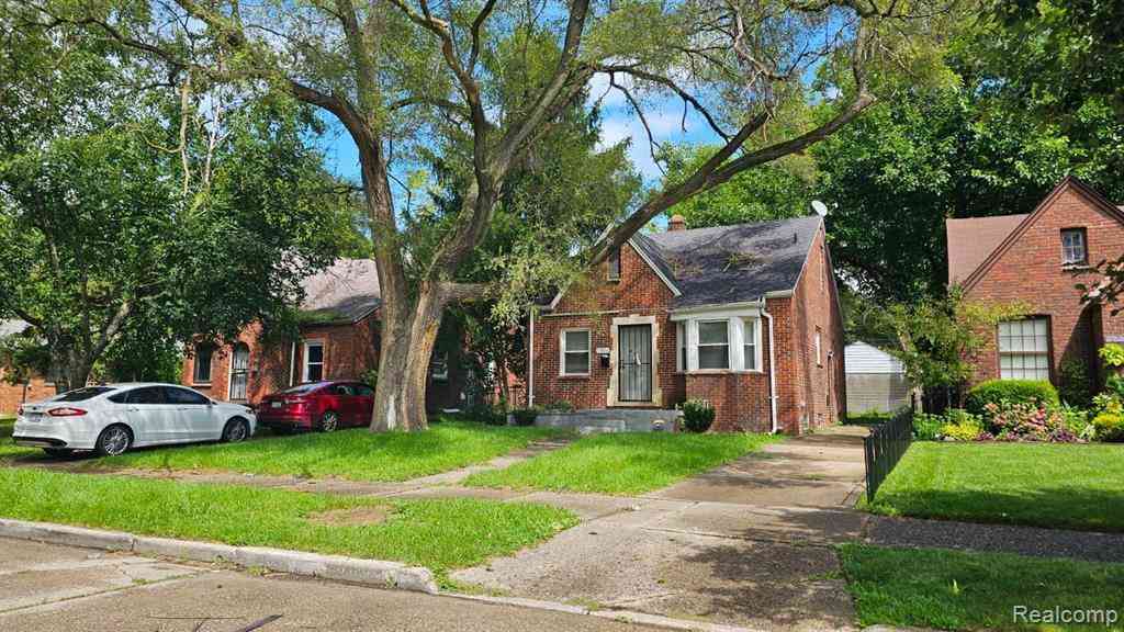 Homes For Sale - 17834 Bradford Street <br/> Detroit, MI 48205