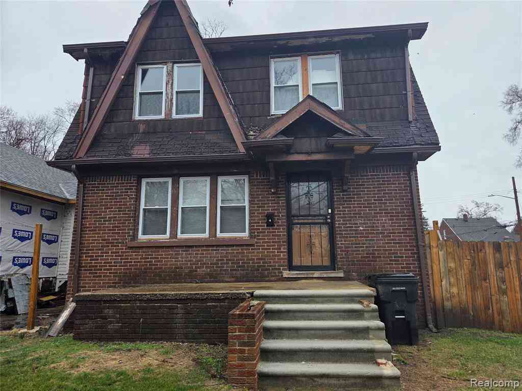 Homes For Sale - 15700 Mark Twain Street <br/> Detroit, MI 48227