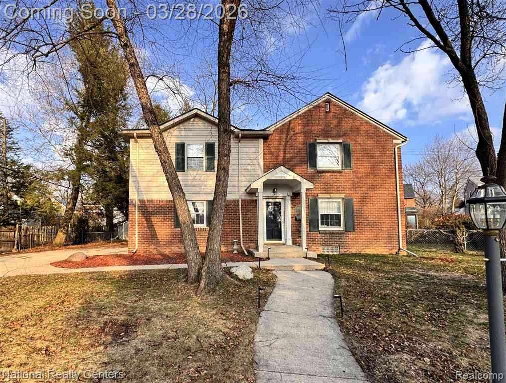 Homes For Sale - 1905 Steere Place <br/> Ann Arbor, MI 48104
