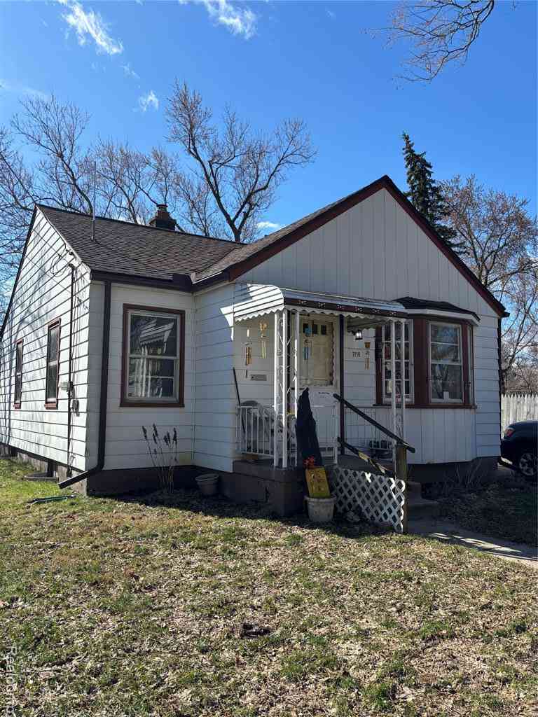 Homes For Sale - 2218 Kentucky Avenue <br/> Flint, MI 48506