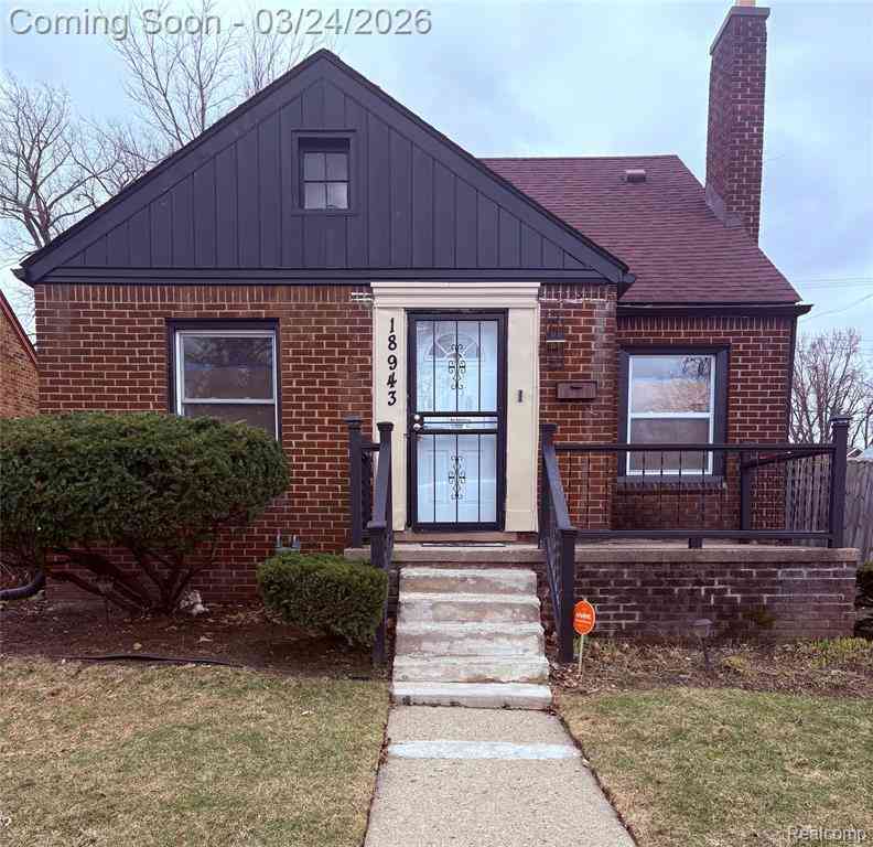 Homes For Sale - 18943 Curtis Street <br/> Detroit, MI 48219