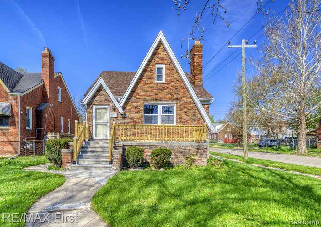 Homes For Sale - 10055 Ward Street <br/> Detroit, MI 48227