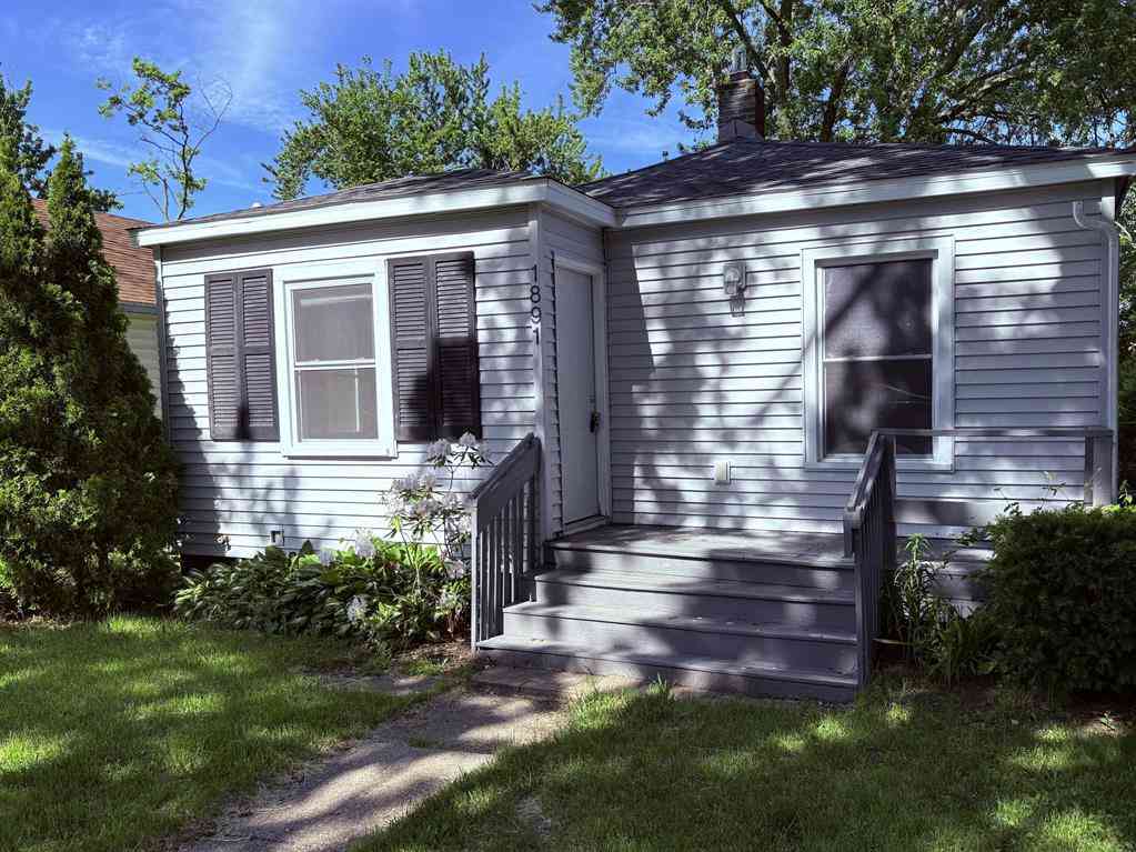 Homes For Sale - 1891 Nevada Street <br/> Muskegon, MI 49441