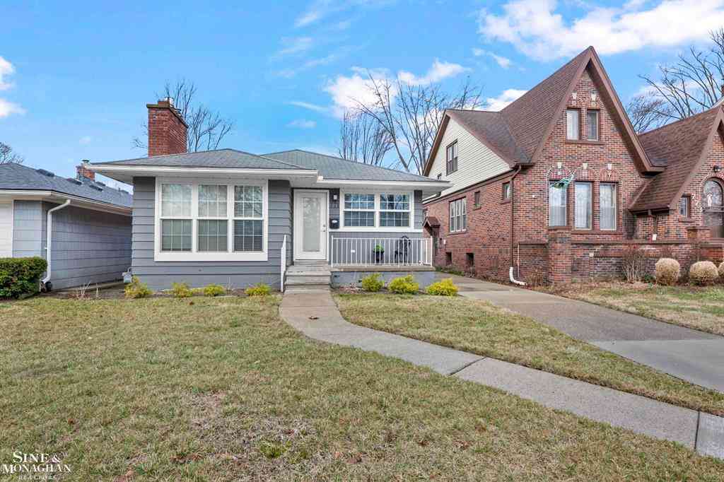 Homes For Sale - 771 Saint Clair Avenue <br/> Grosse Pointe, MI 48230