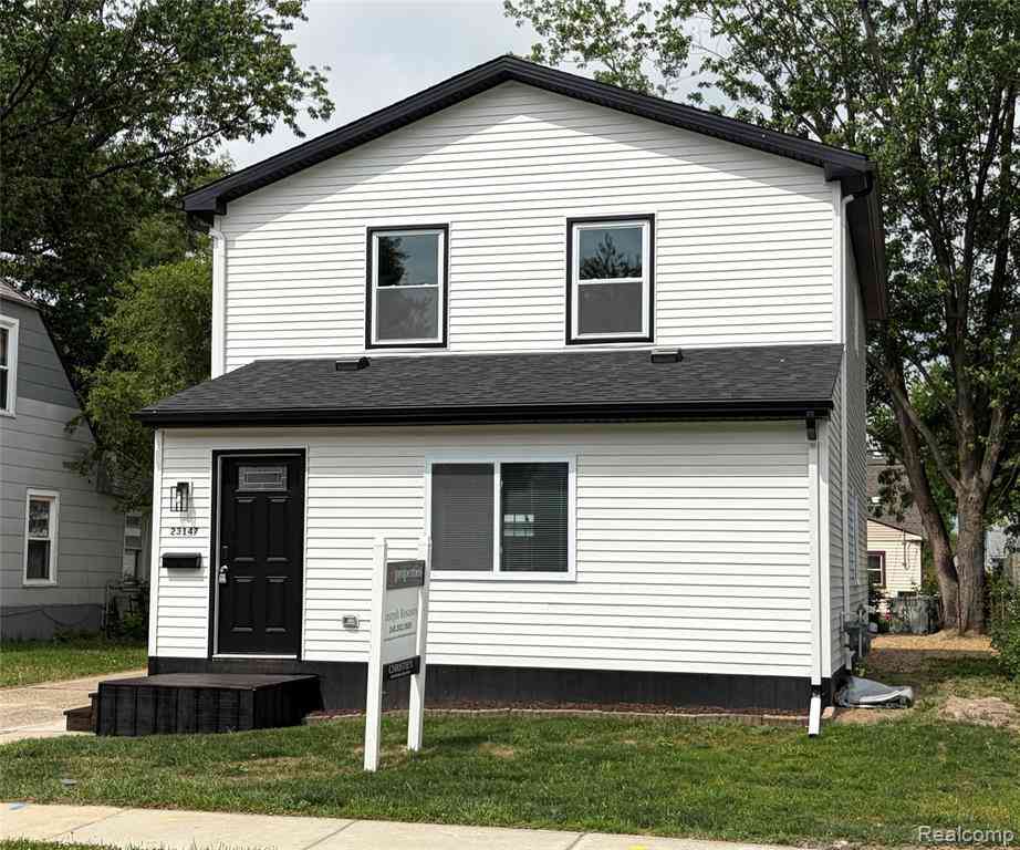 Homes For Sale - 23147 Tawas Avenue <br/> Hazel Park, MI 48030