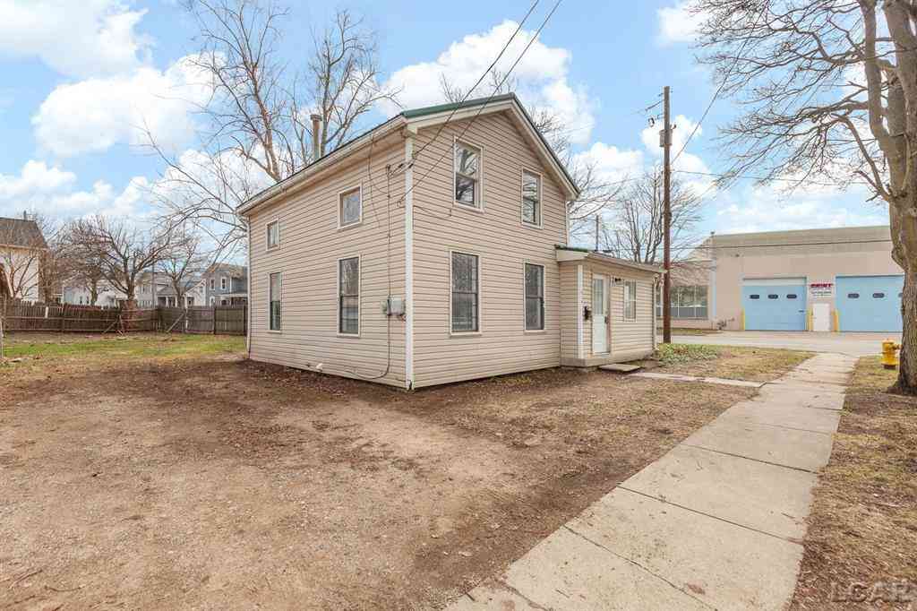 Homes For Sale - 206 Ormsby Street <br/> Adrian, MI 49221