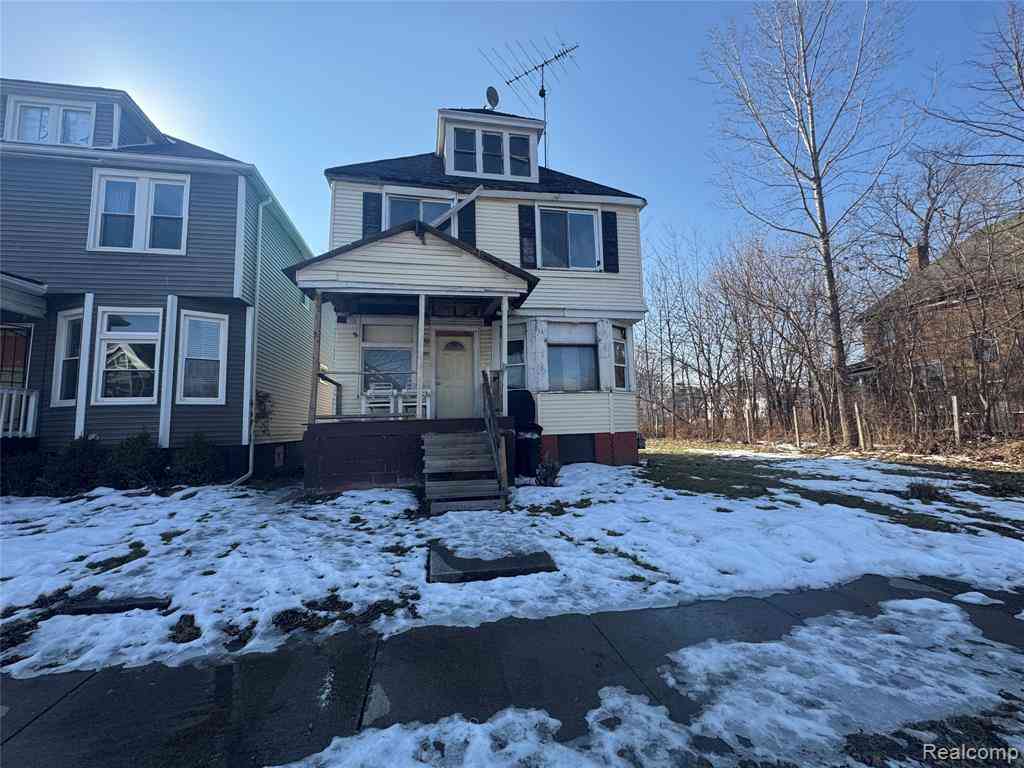 Homes For Sale - 5865 Seneca Street <br/> Detroit, MI 48213