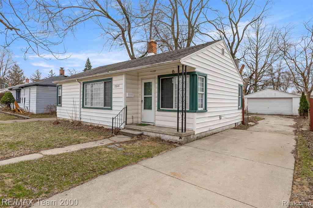 Homes For Sale - 23245 Annapolis Street <br/> Dearborn Heights, MI 48125