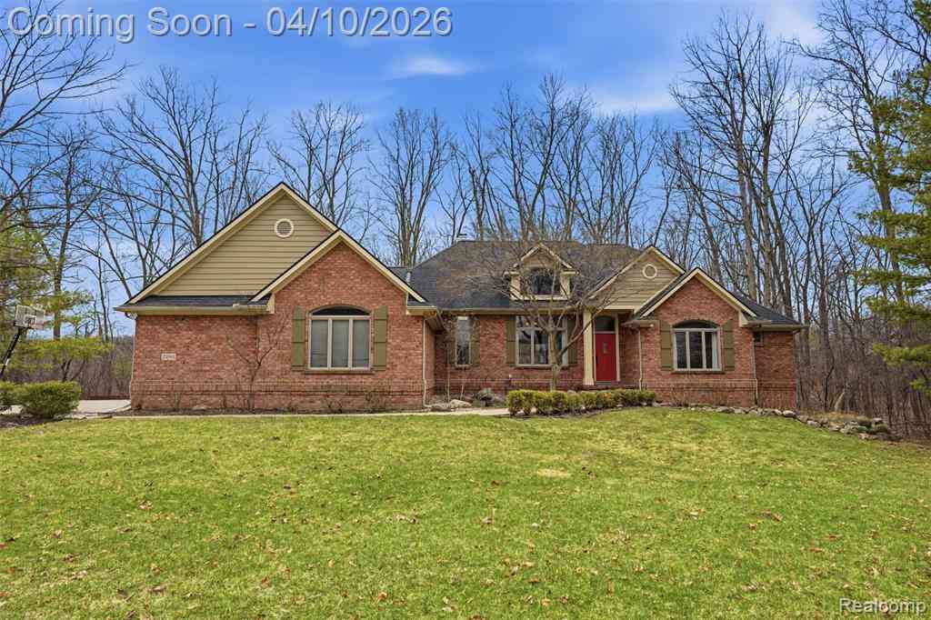Homes For Sale - 2181 Trillium Woods Drive <br/> Ann Arbor, MI 48105