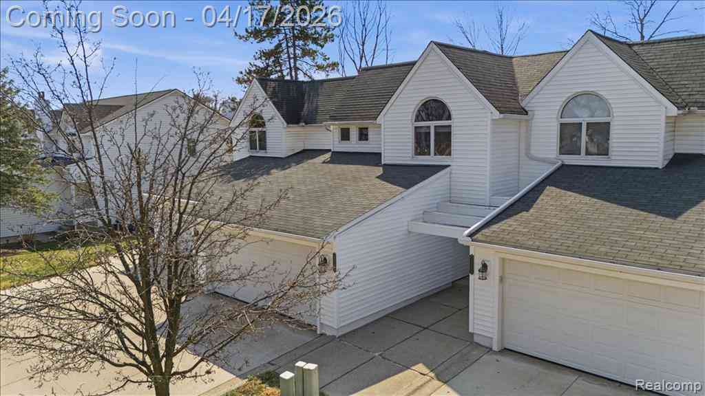 Condo For Sale - 24107 Tana Court <br/> Farmington Hills, MI 48335
