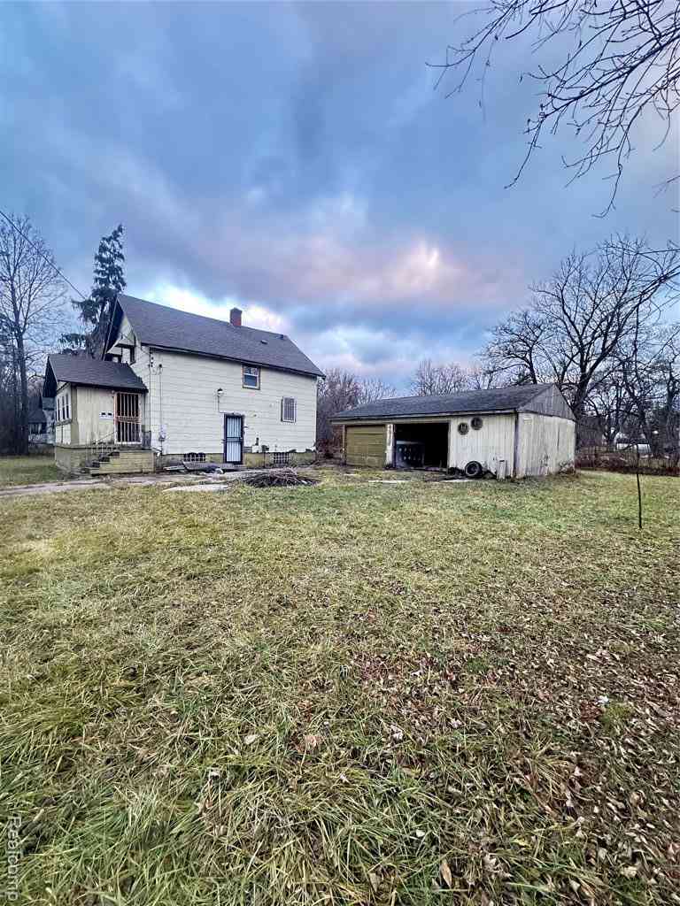 Homes For Sale - 4816 Glenn Avenue <br/> Flint, MI 48505