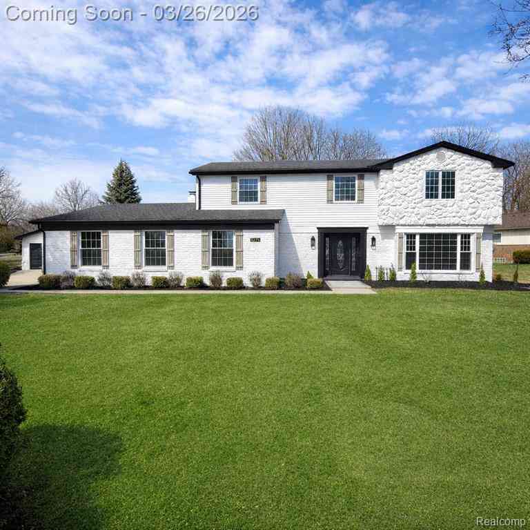 Homes For Sale - 7275 Old Coach Trail <br/> Macomb County, Washington, MI 48094