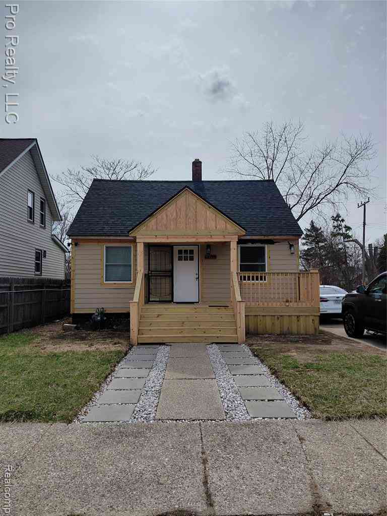 Homes For Sale - 13124 Flanders Street <br/> Detroit, MI 48205