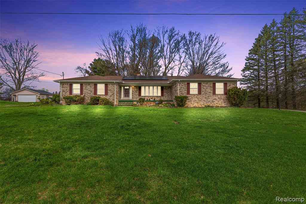 Homes For Sale - 3432 S State Road <br/> Davison, MI 48423
