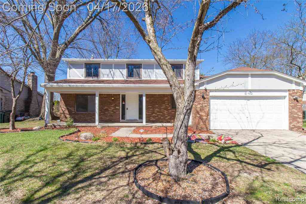 Homes For Sale - 845 Longfellow Drive <br/> Troy, MI 48085