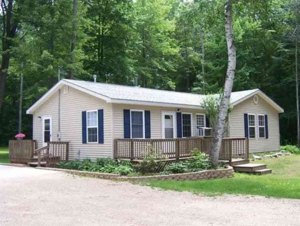 Homes For Sale - 5911 Jackson Avenue <br/> Lake, MI 48632