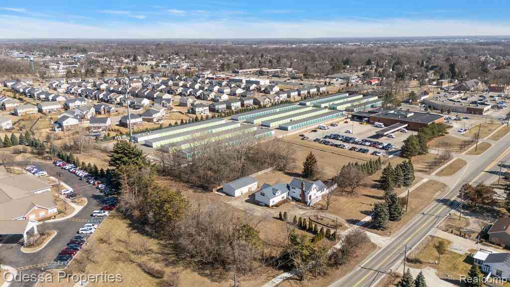 Homes For Rent - 7525 22 Mile Road <br/> Shelby Twp, MI 48317