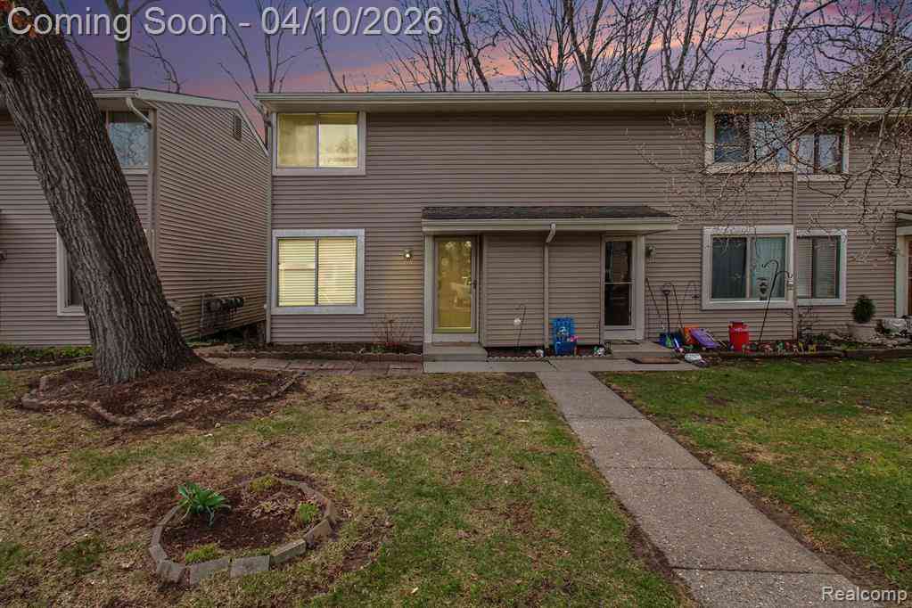 Condo For Sale - 616 Rickett Road  #118<br/> Brighton, MI 48116