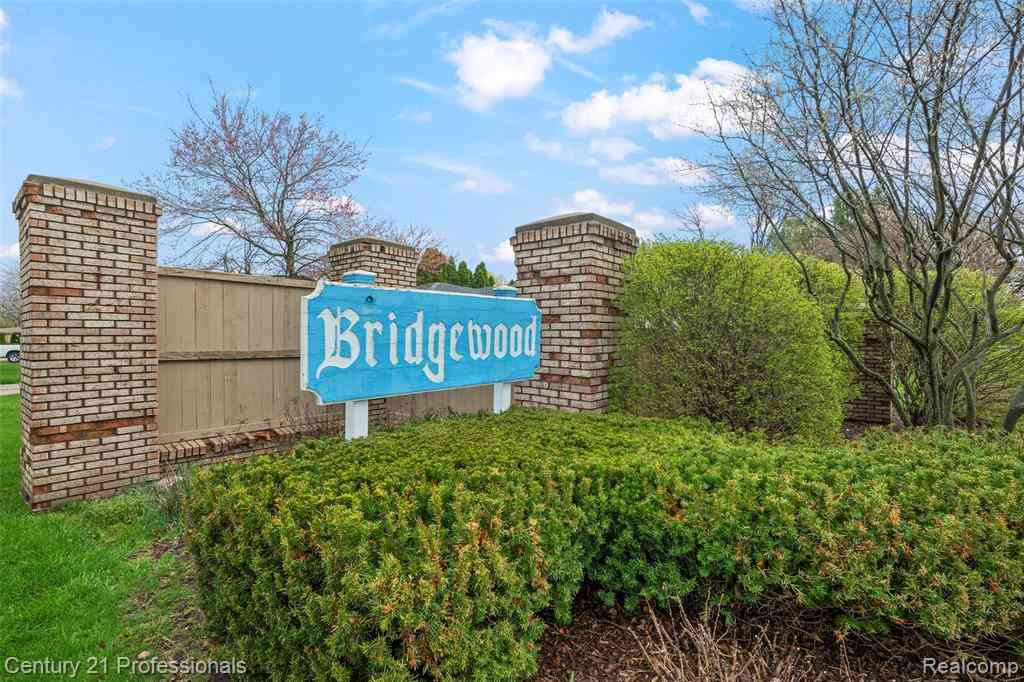 Homes For Sale - 39349 Cadborough Drive <br/> Clinton Township, MI 48038